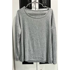 Brand:Victoria Secret          Size:M        Color:grey